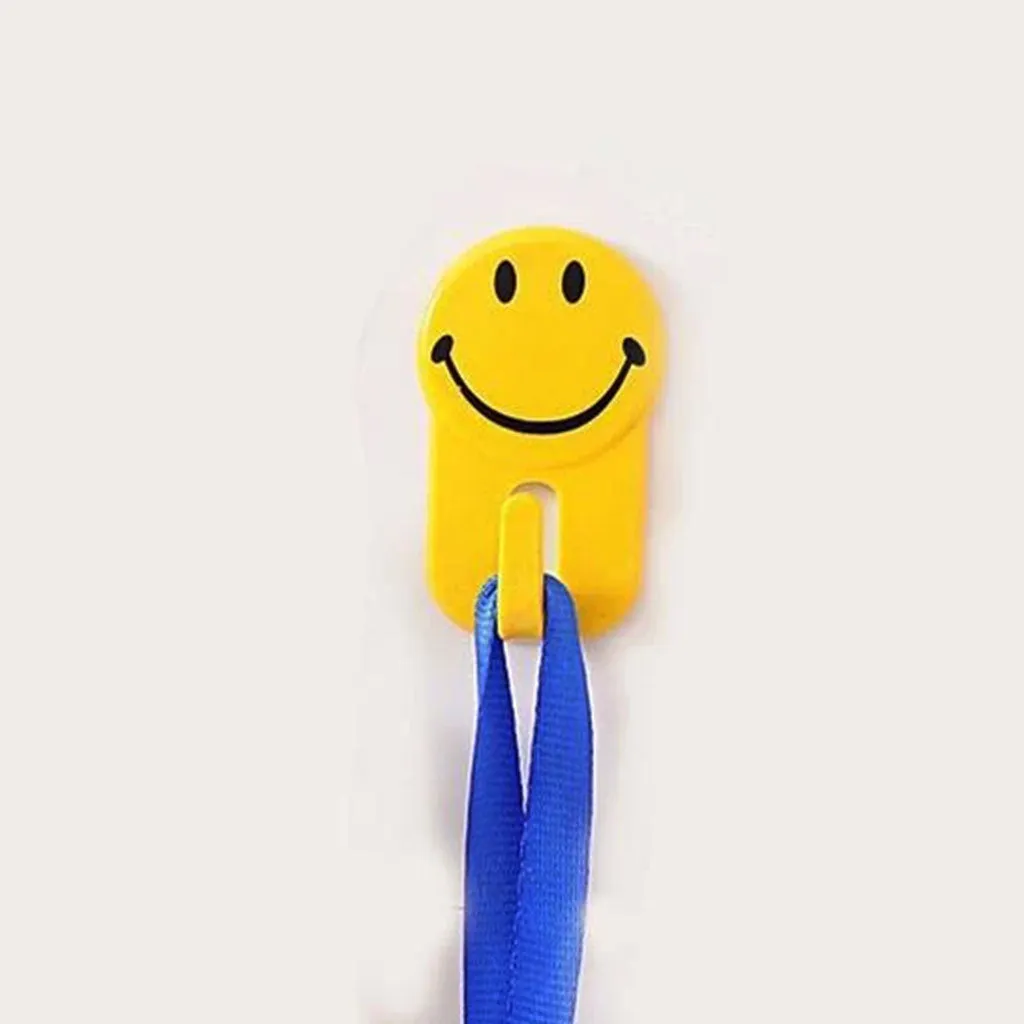 0604 Plastic Self-Adhesive Smiley Face Hooks, 1 Kg Load Capacity (6pcs)