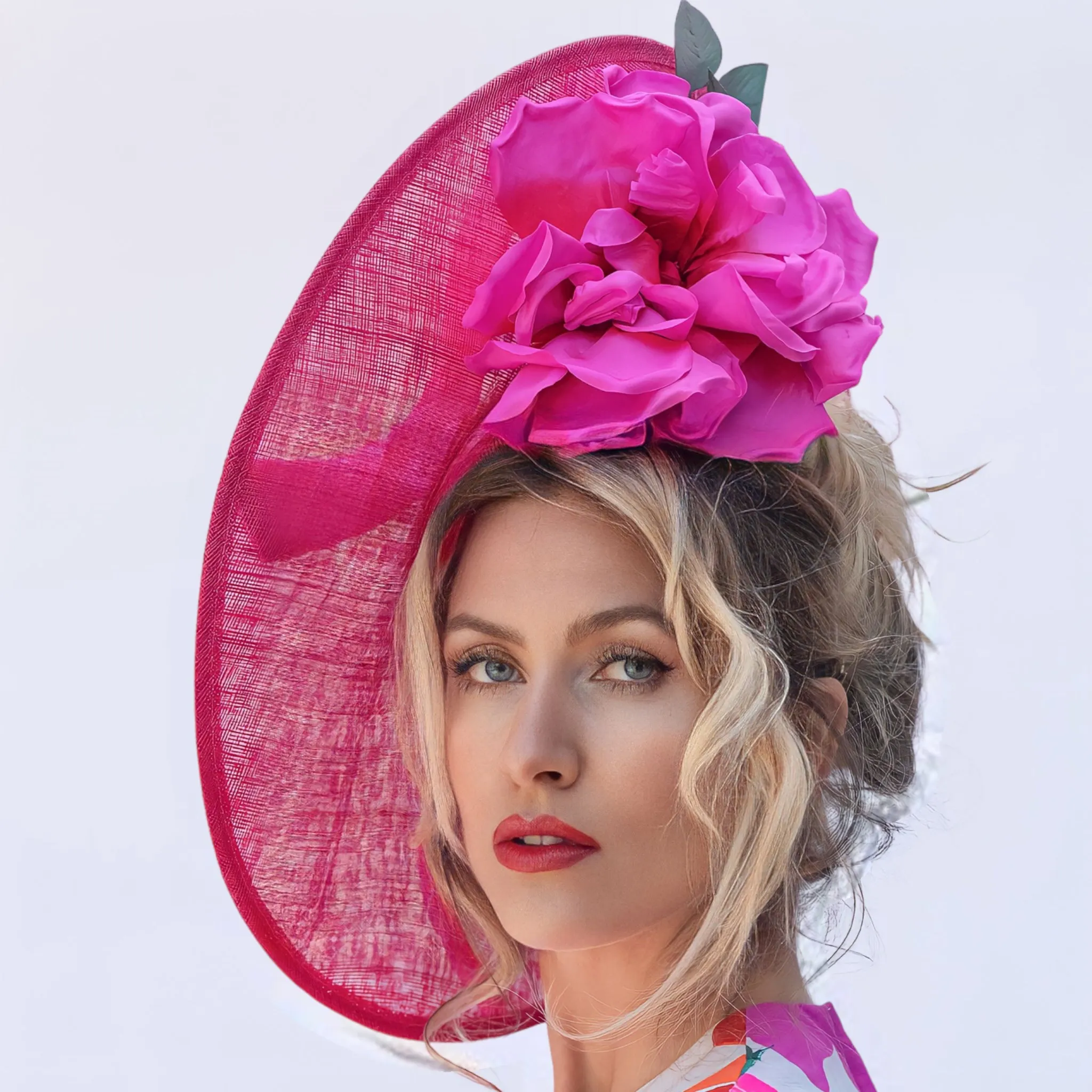 A rose on the fence hat