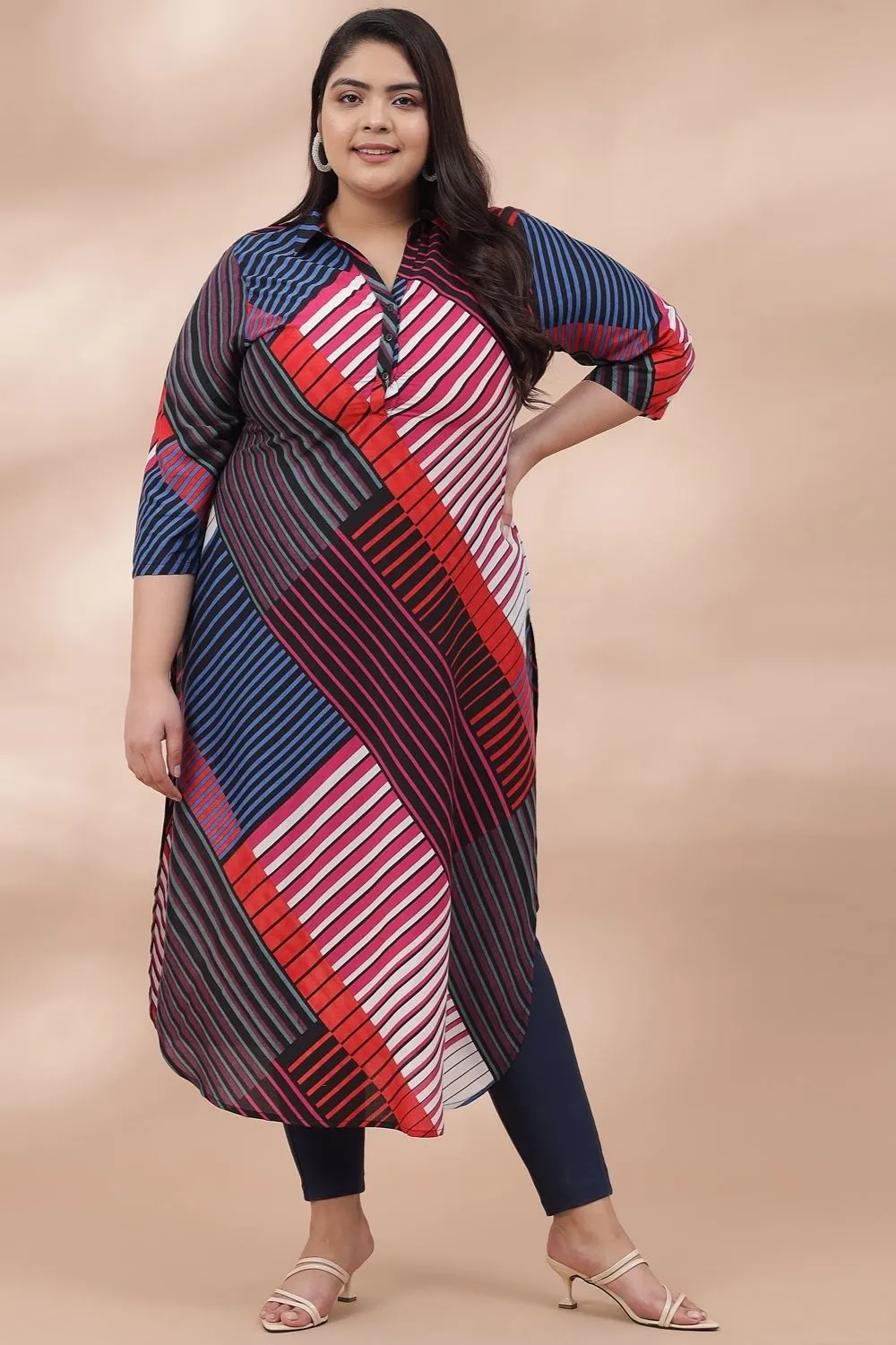 Abstract Print Collar Kurta