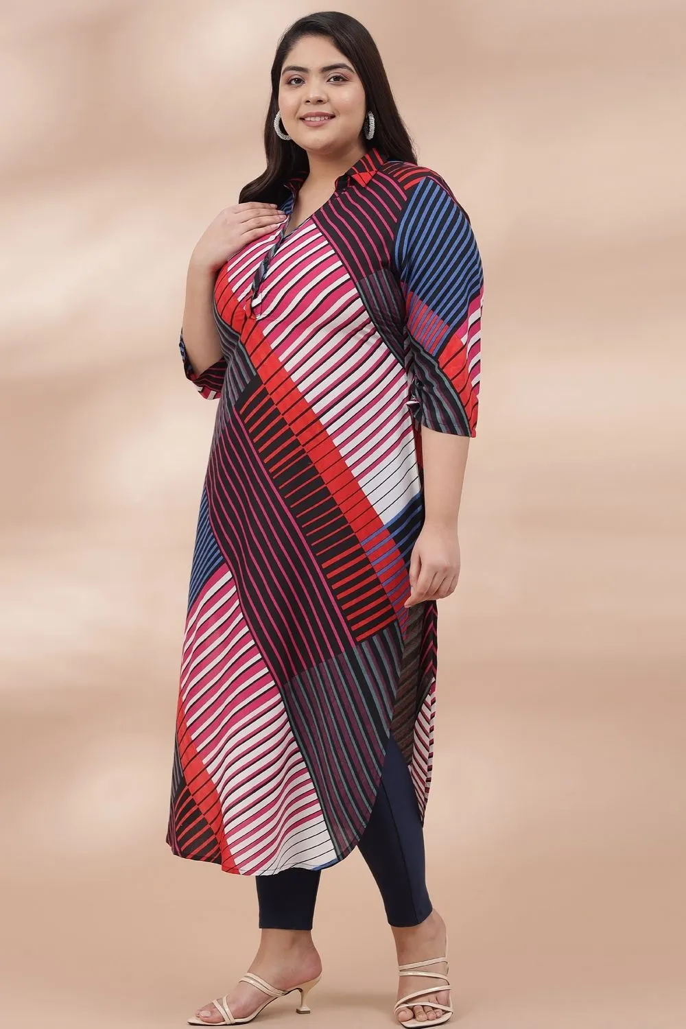 Abstract Print Collar Kurta