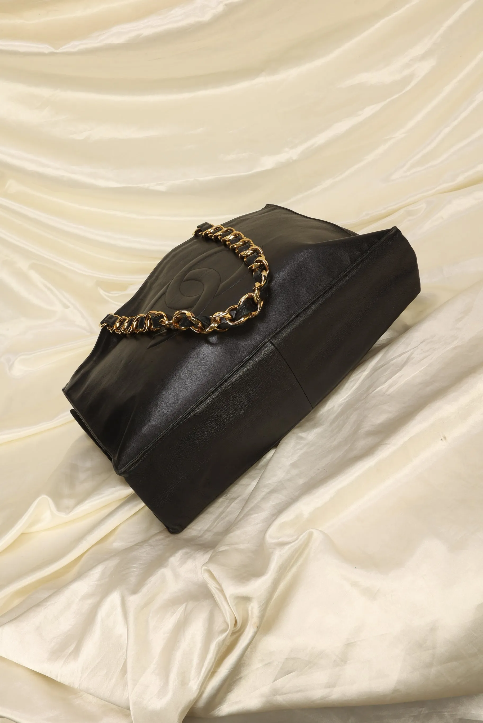 Chanel Calfskin Timeless Chunky Chain Tote