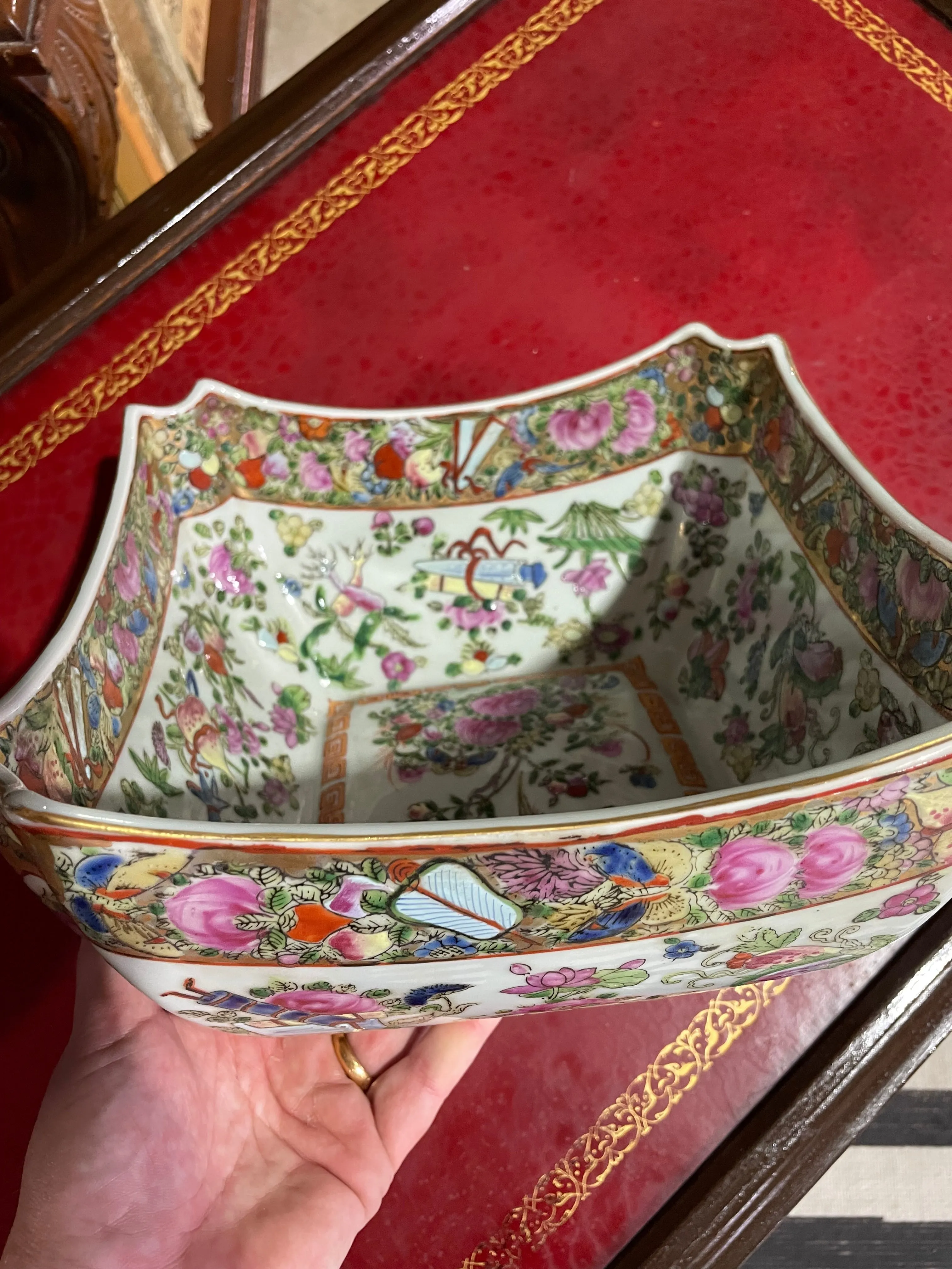 Chinese Famille Rose Porcelain Bowl