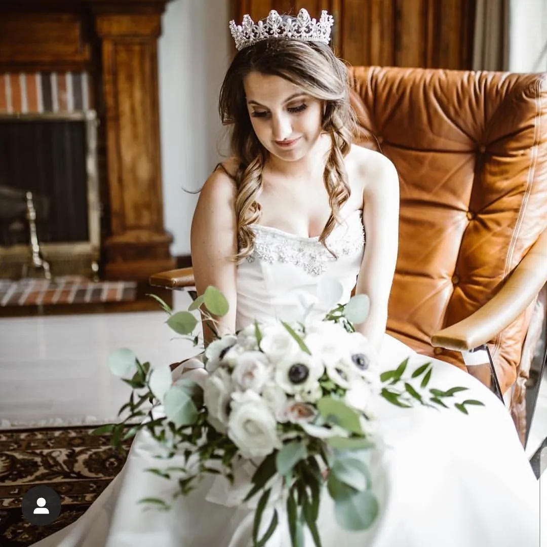 Full Circle Wedding Crown with Teardrop Pearls