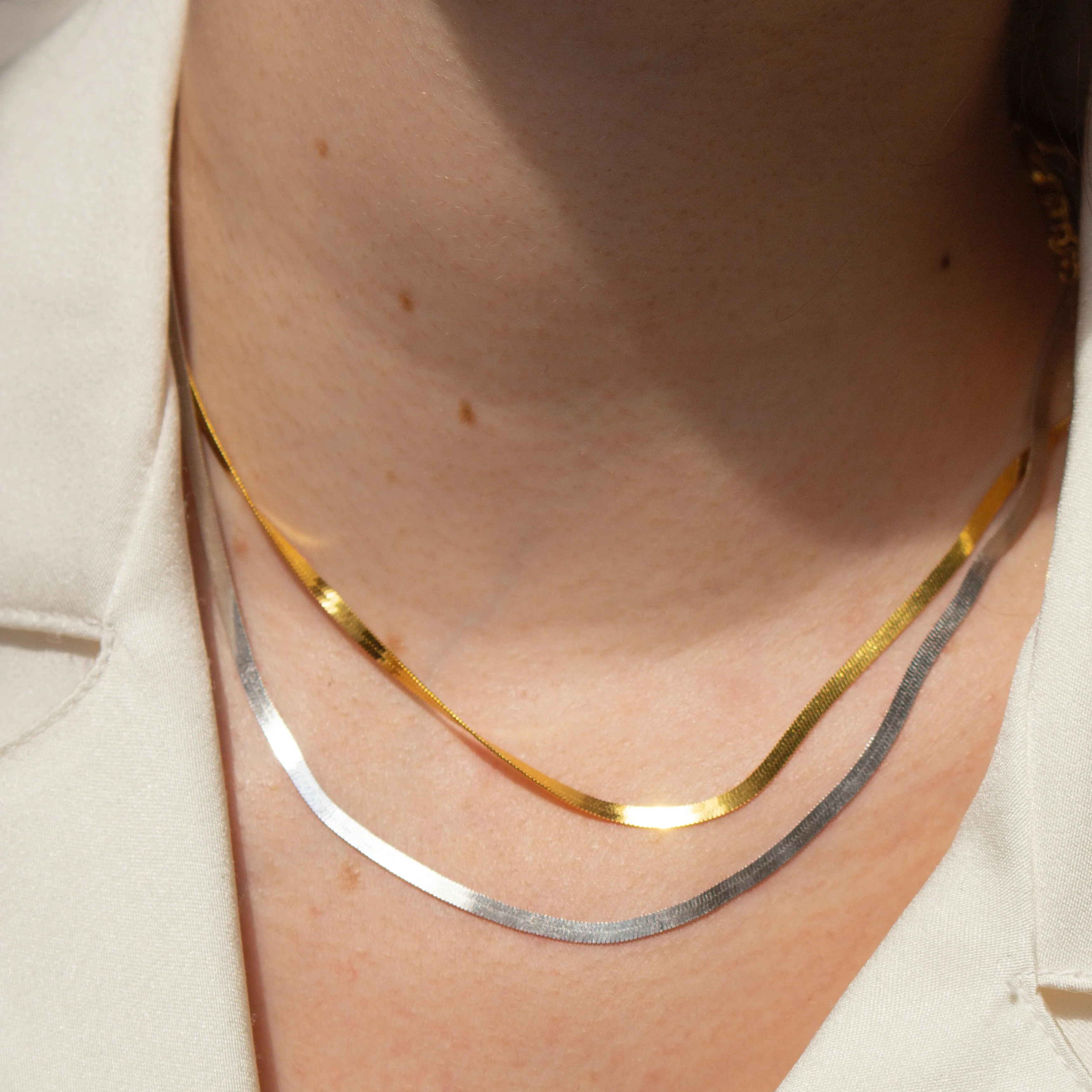 ISABELLA HERRINGBONE NECKLACE GOLD