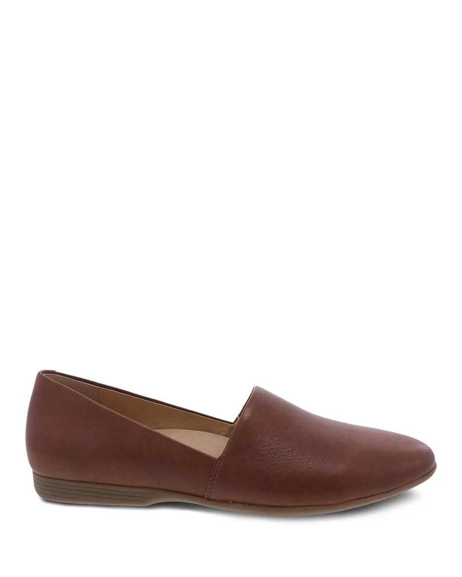 Larisa Modern Smoking Loafer in Saddle