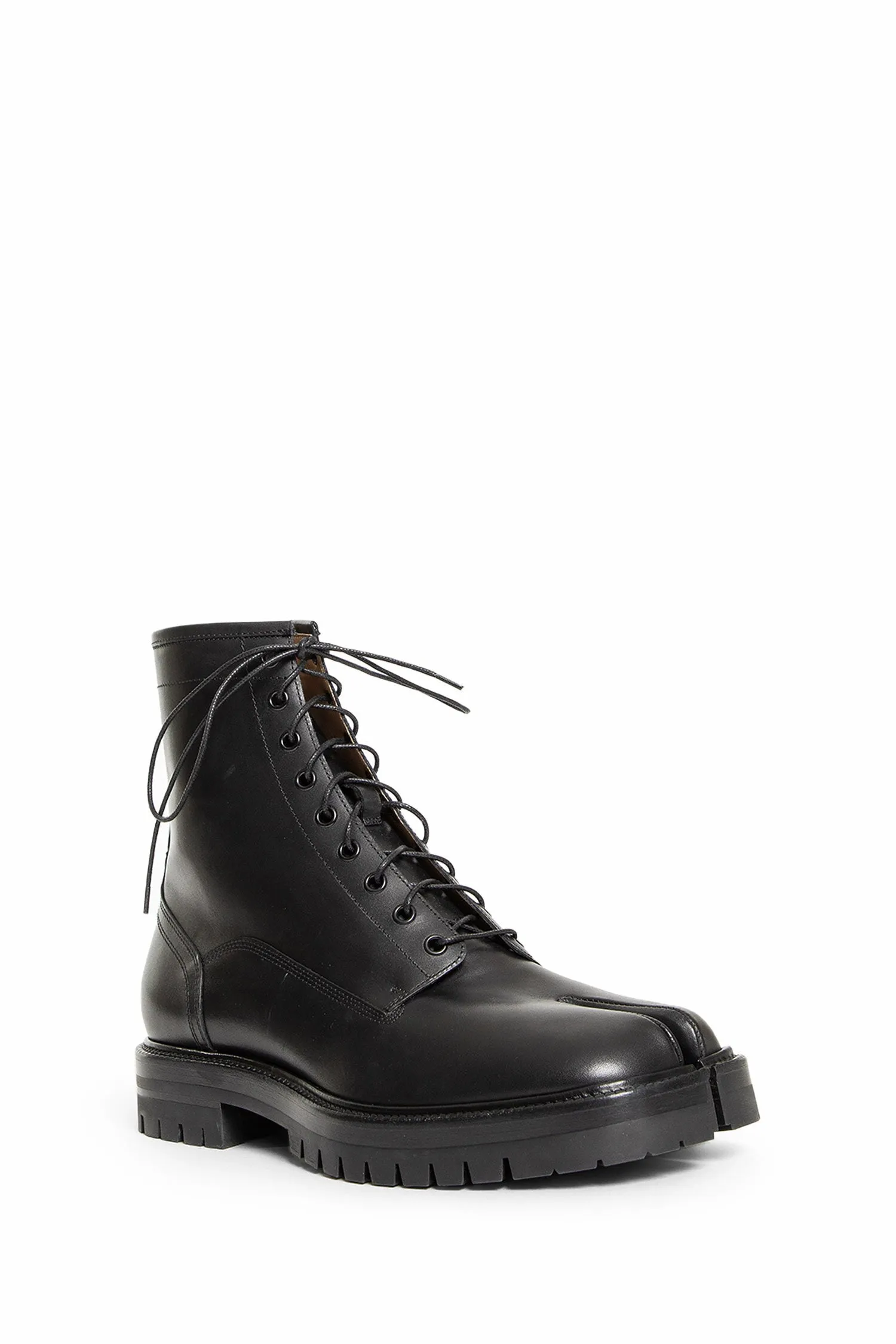 MAISON MARGIELA MAN BLACK BOOTS