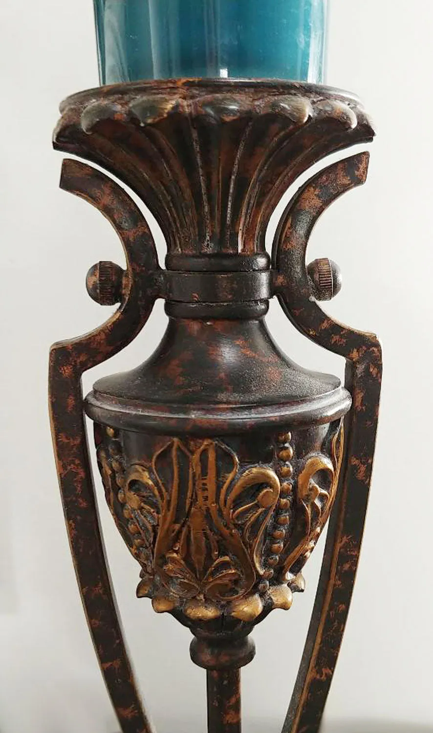 ORNATE GRECIAN LOOK HEAVY METAL CANDLE HOLDER