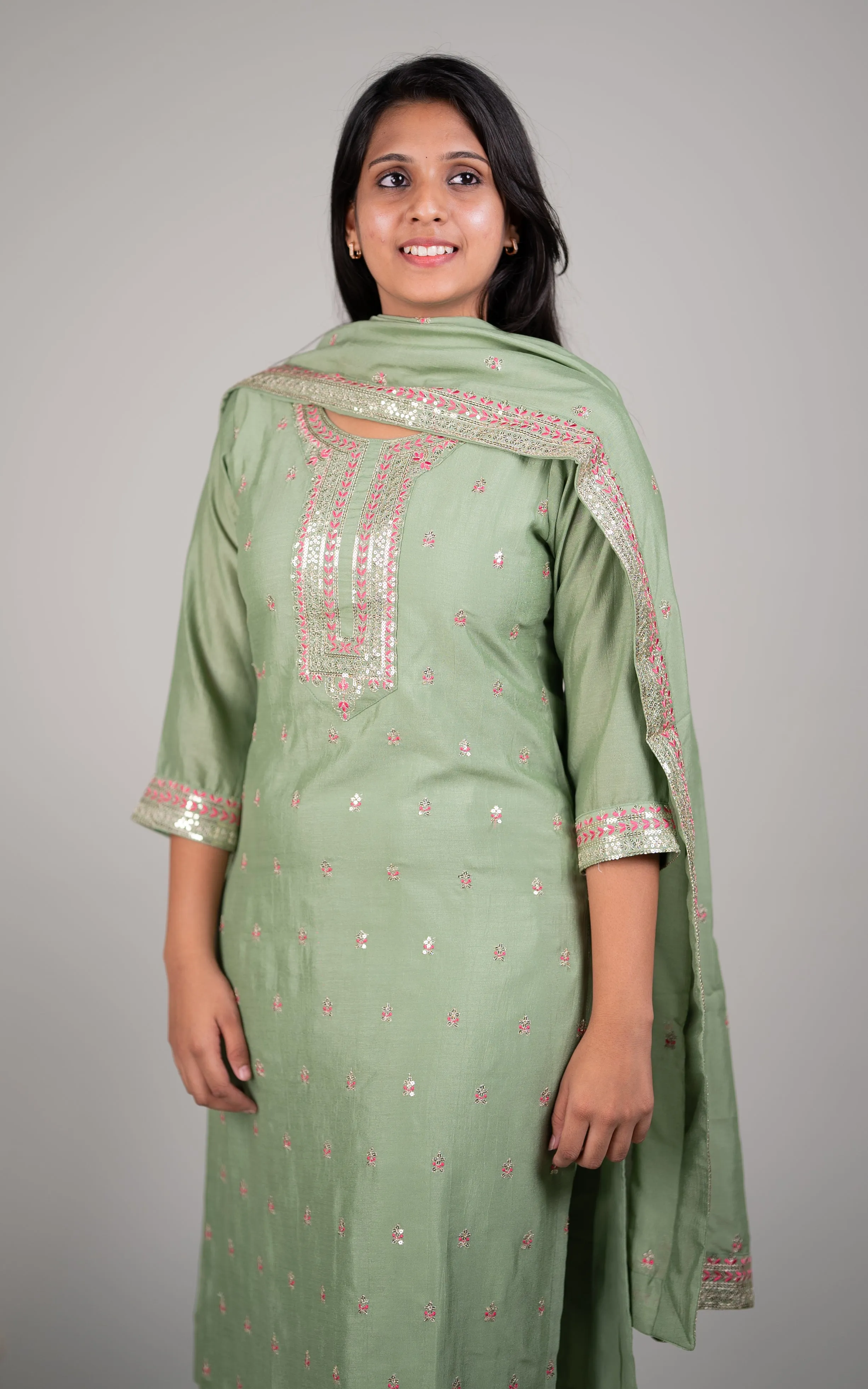 Pradhusha Green (Kurti Pant Dupatta)