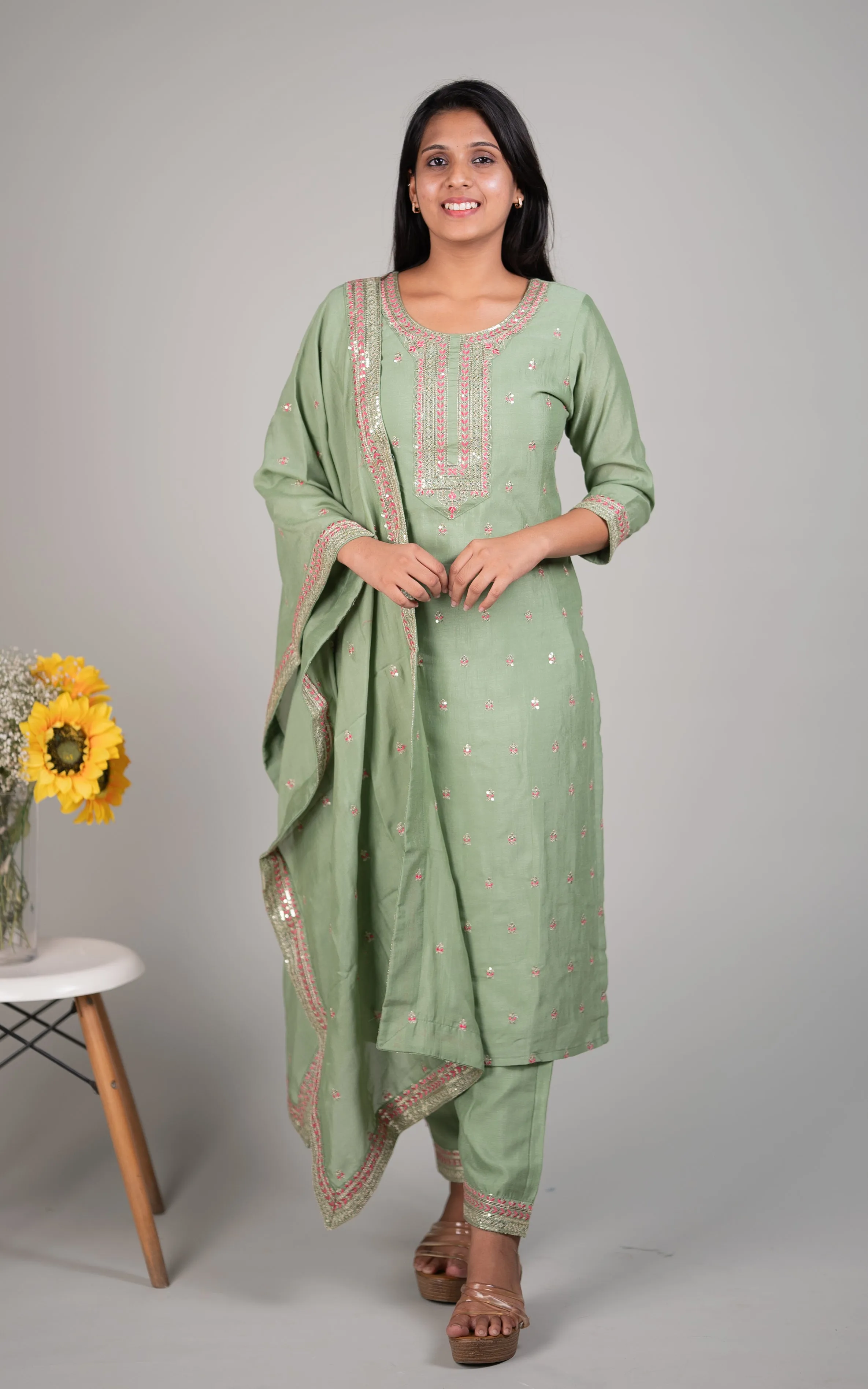 Pradhusha Green (Kurti Pant Dupatta)