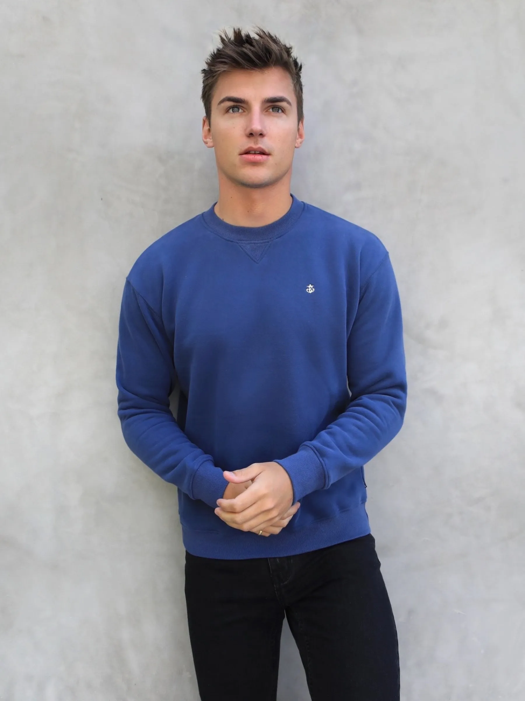 Preston Relaxed Jumper - Navy