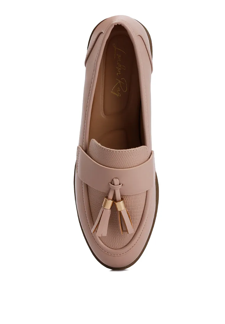 Tassels Detail Loafers By Ruw