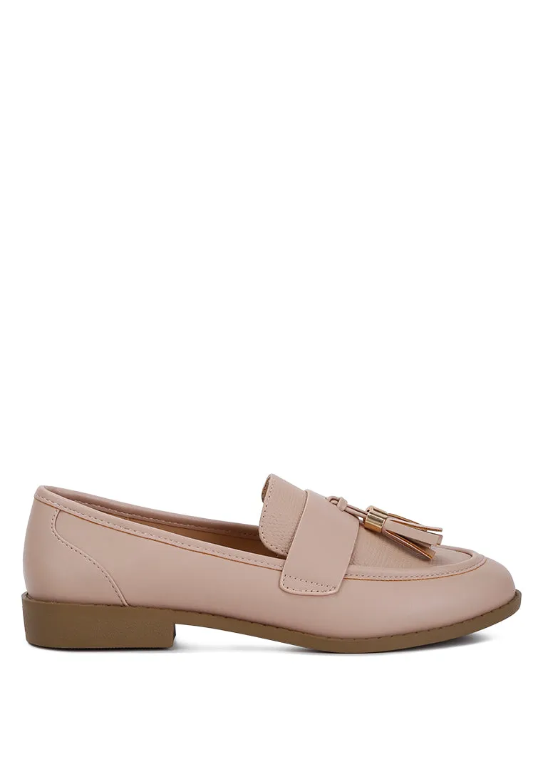 Tassels Detail Loafers By Ruw