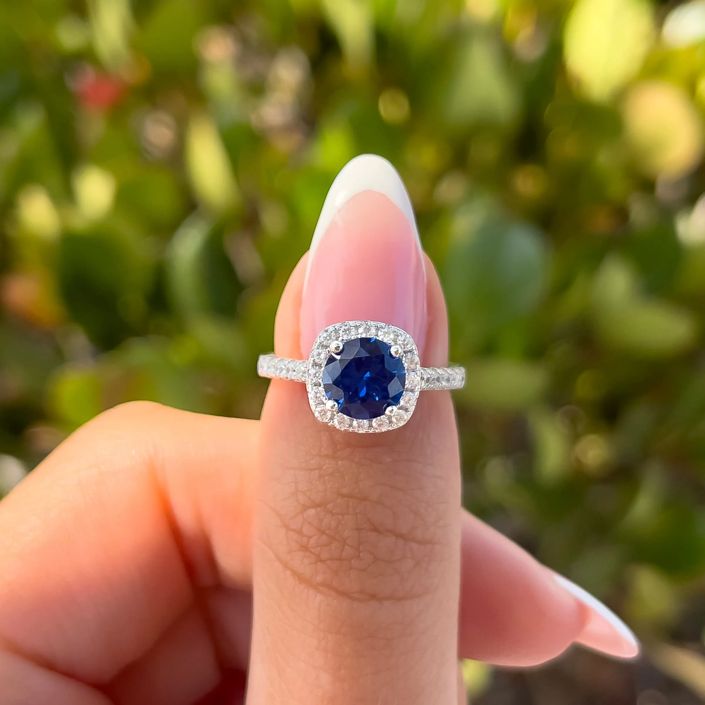 The Halo - Tanzanite