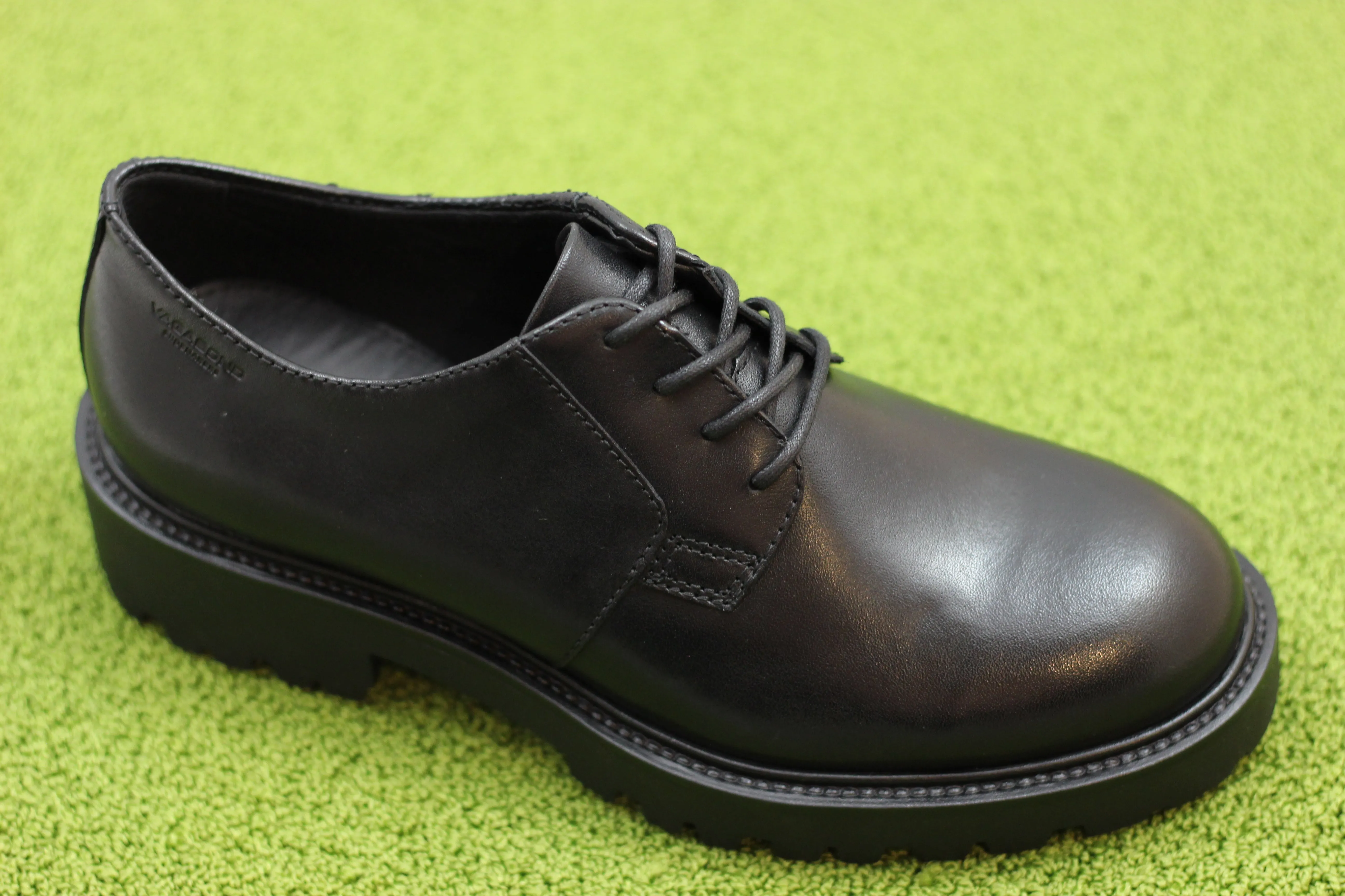 Womens Kenova Oxford - Black Leather