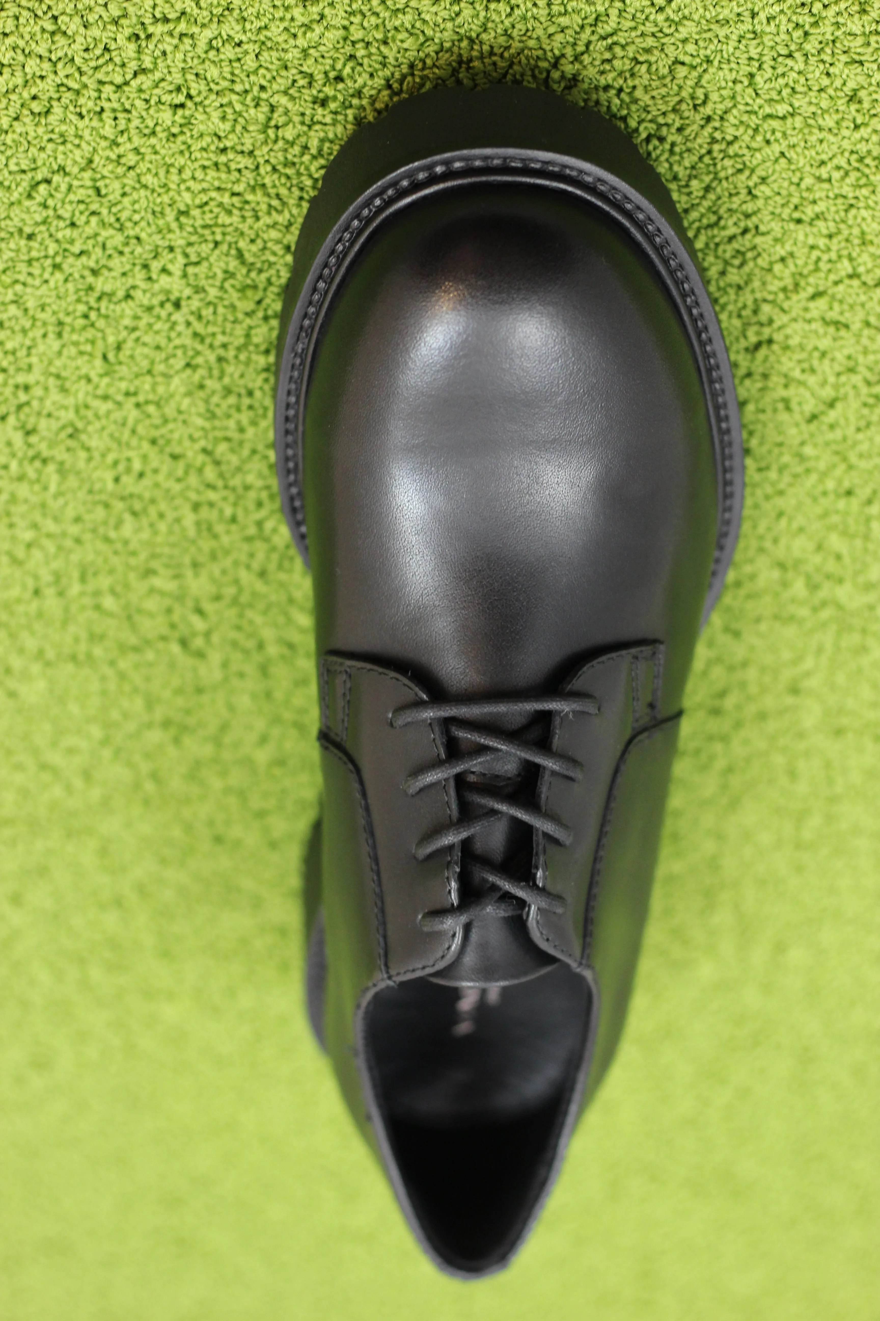 Womens Kenova Oxford - Black Leather